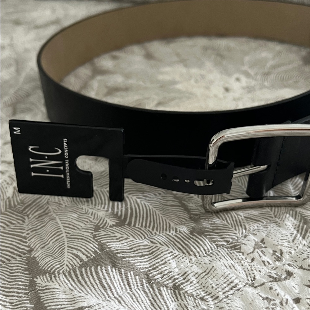 INC International Concepts Women’s Black Belt with Silver Buckle (M) NWT